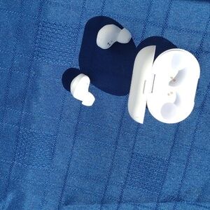 Raycon Earbuds